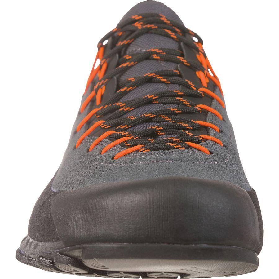 Men's Carbon Flame Hiking Shoes H51417