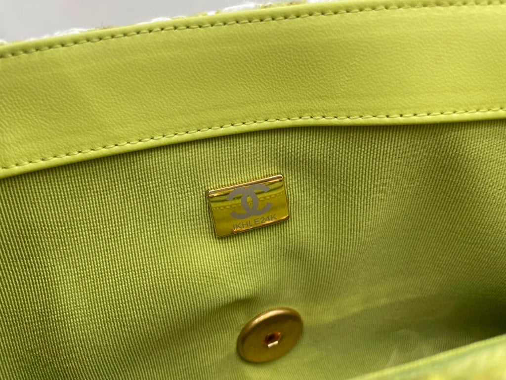 Green Handbag Z717207