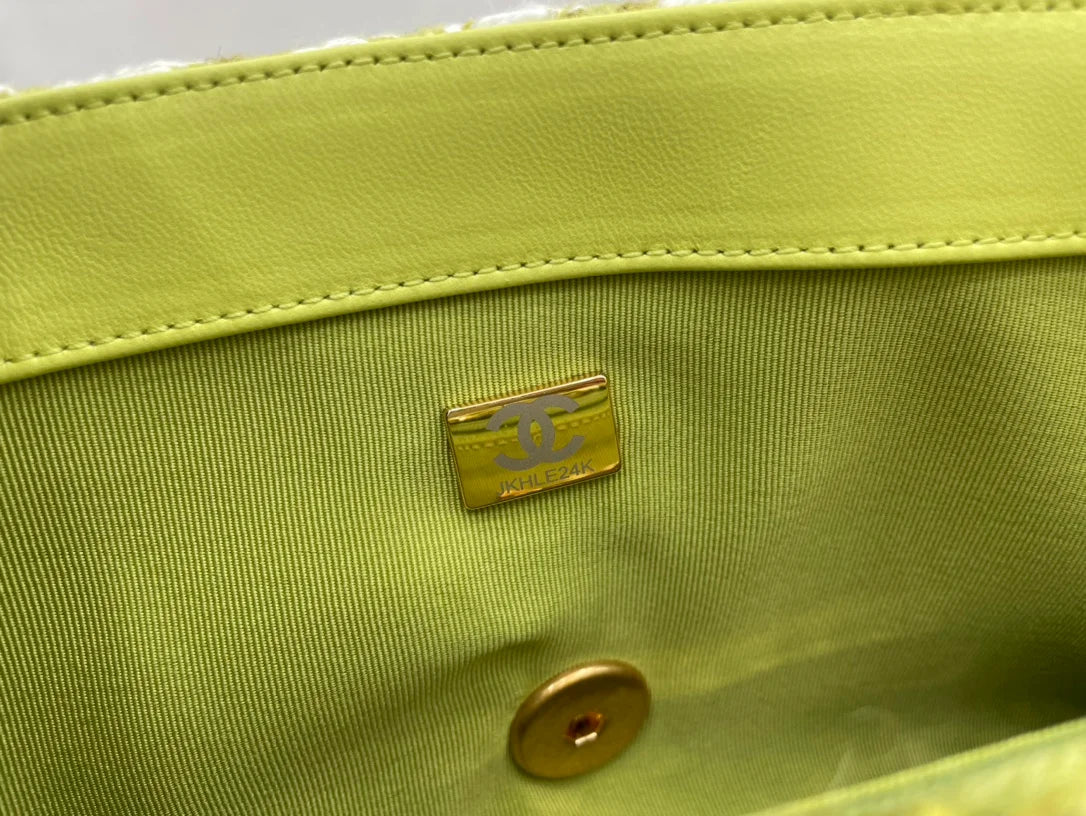 Green Handbag Z717207