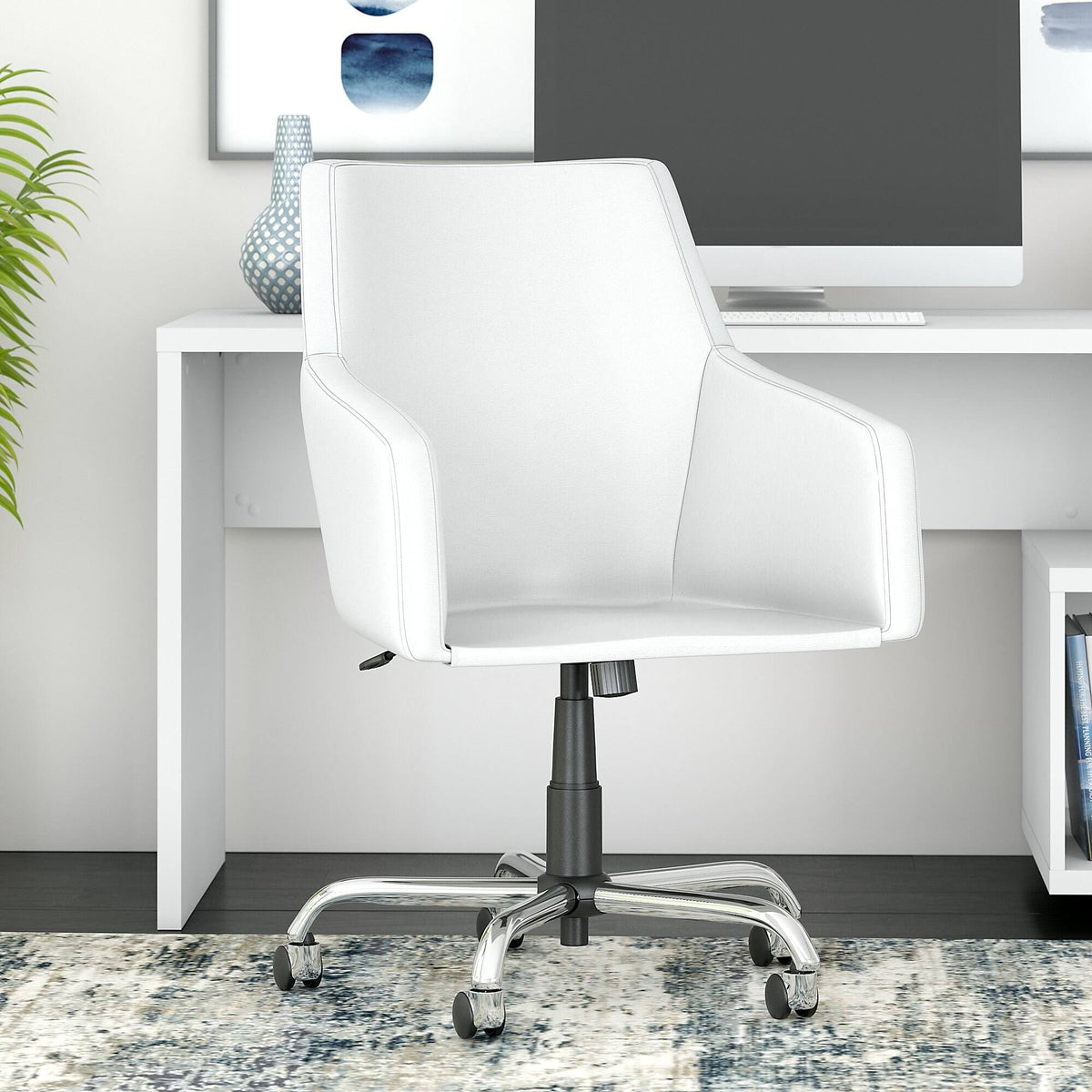 White Leather Box Chair E3339