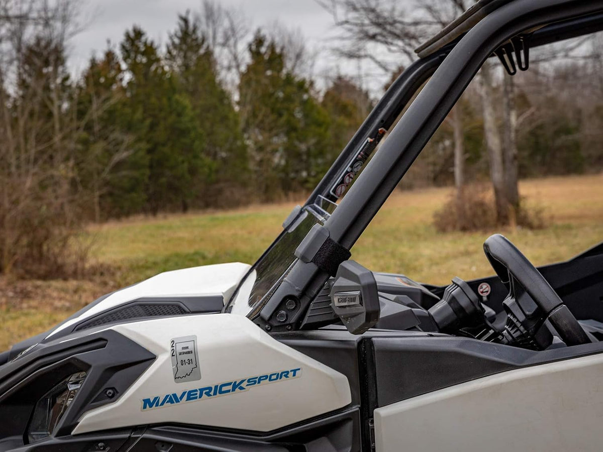 Half Windshield Polycarbonate Construction S254925