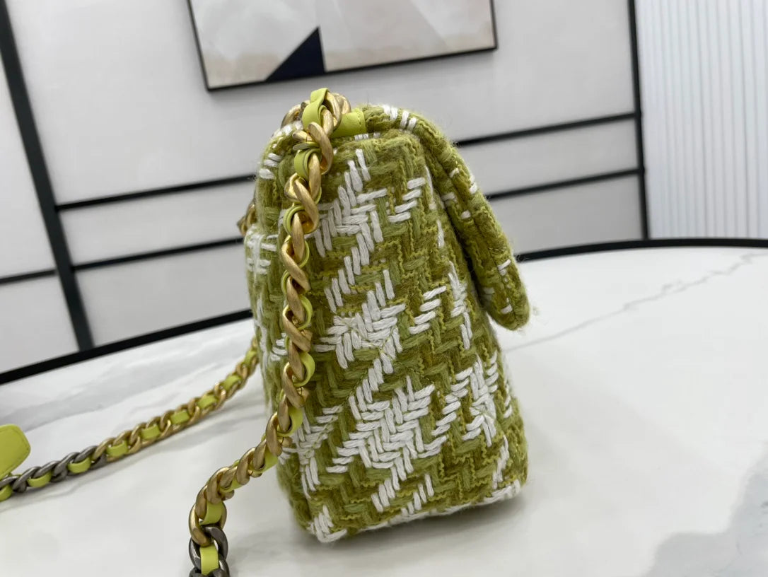 Green Handbag Z717207