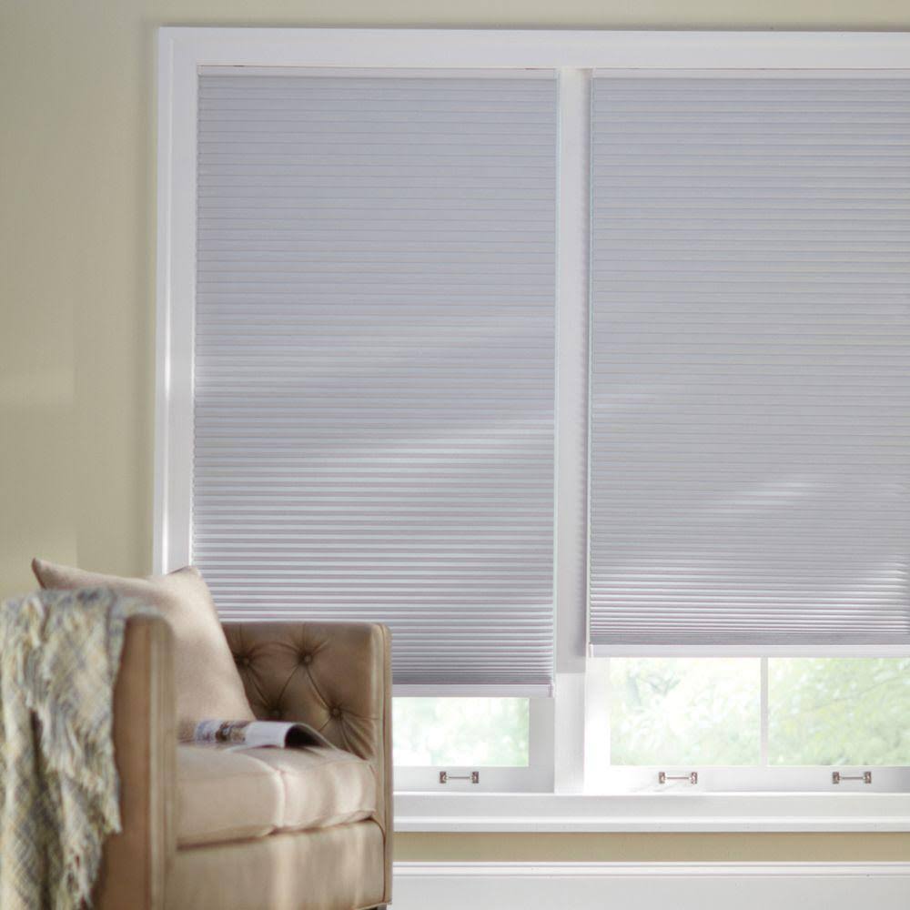 Cordless Blackout Cellular Shade V8782