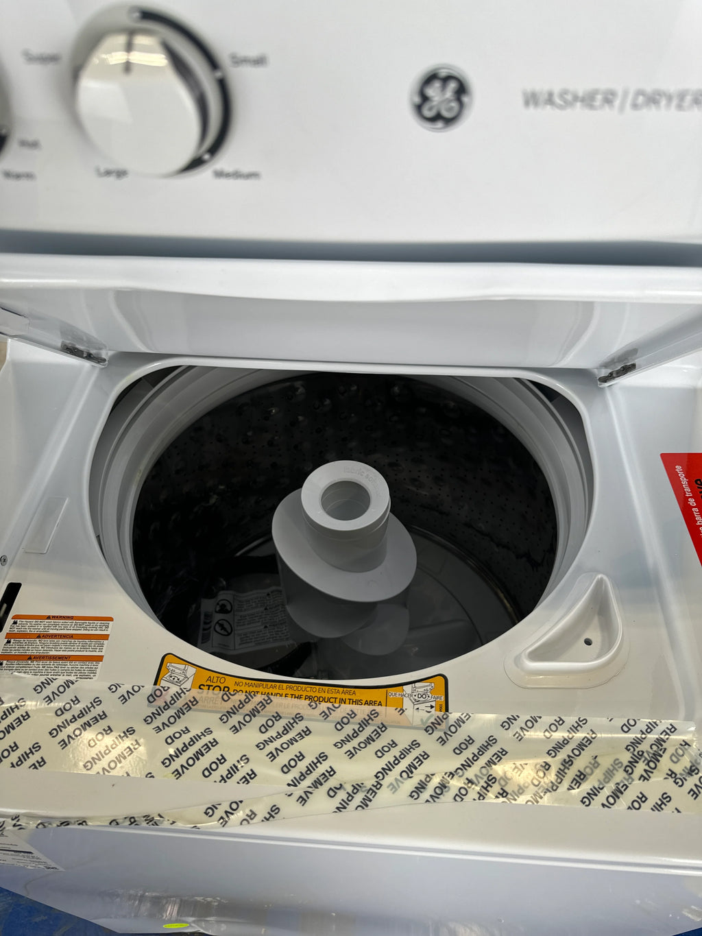 3.8 cu. ft. Washer 5.9 cu. ft. Electric Dryer Combo White U179