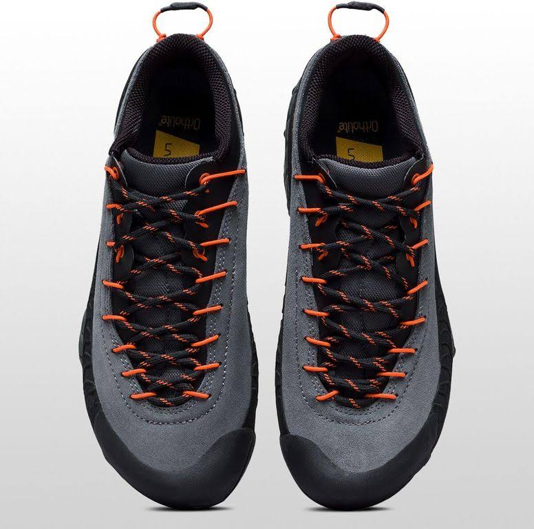 Men's Carbon Flame Hiking Shoes H51417