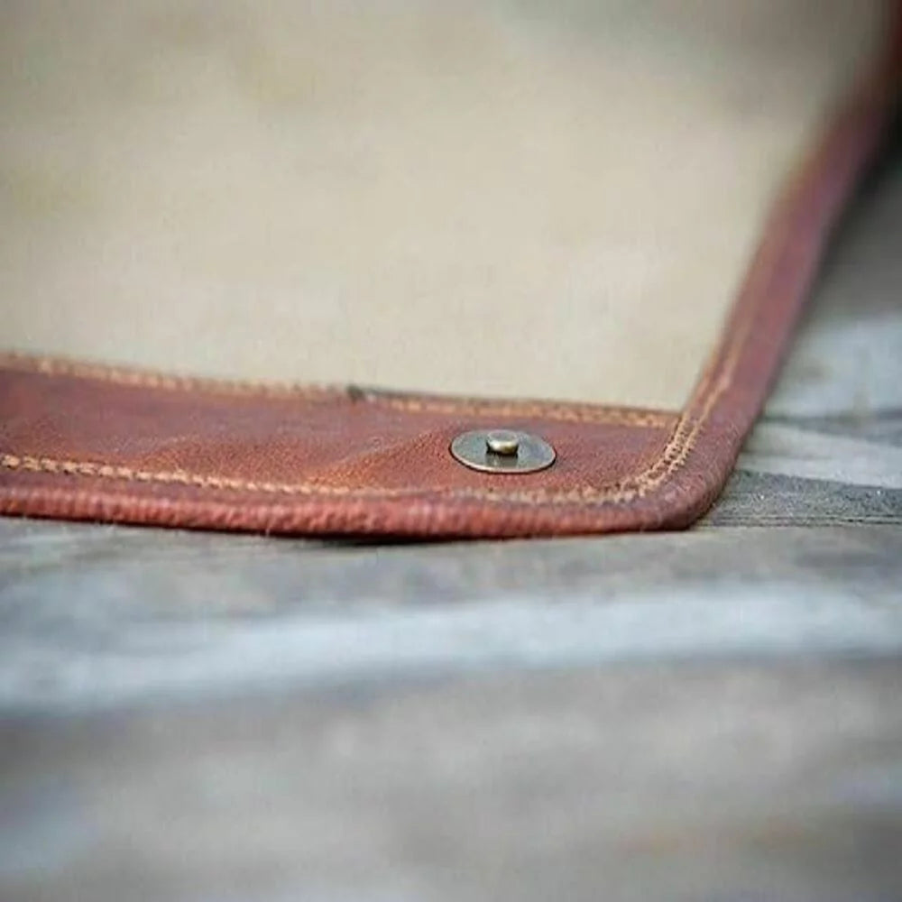 Goat Leather Canvas Messenger Bag B9957