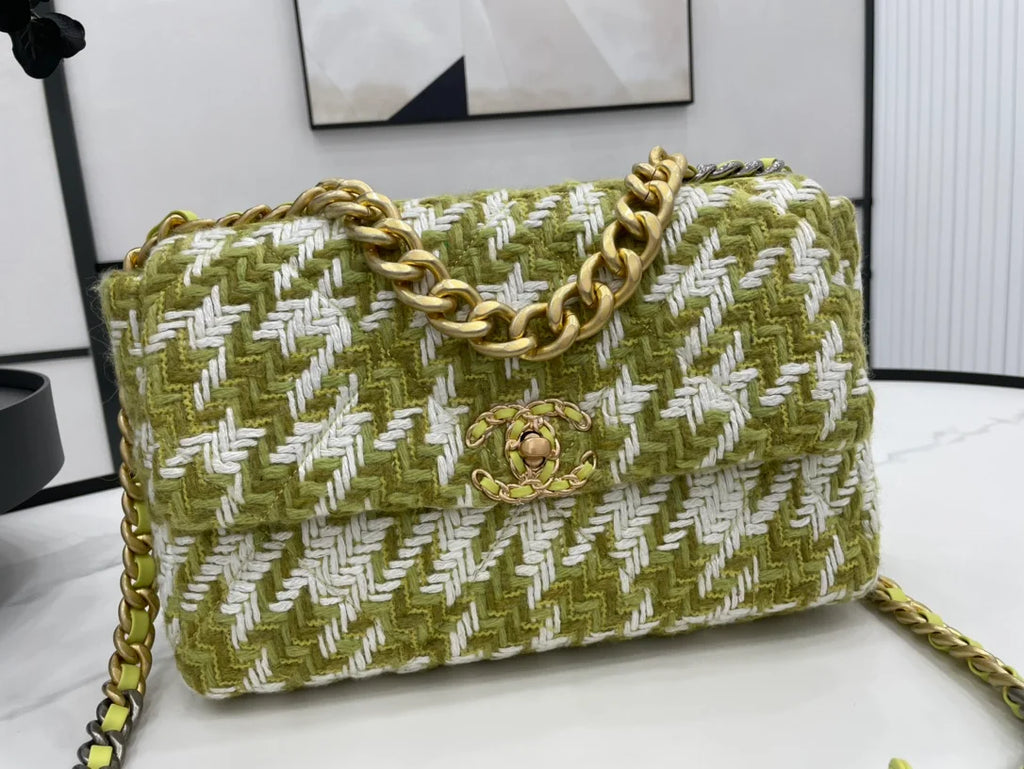 Green Handbag Z717207