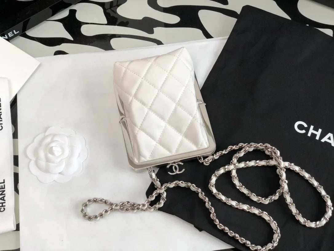 White Clutch Bag D623