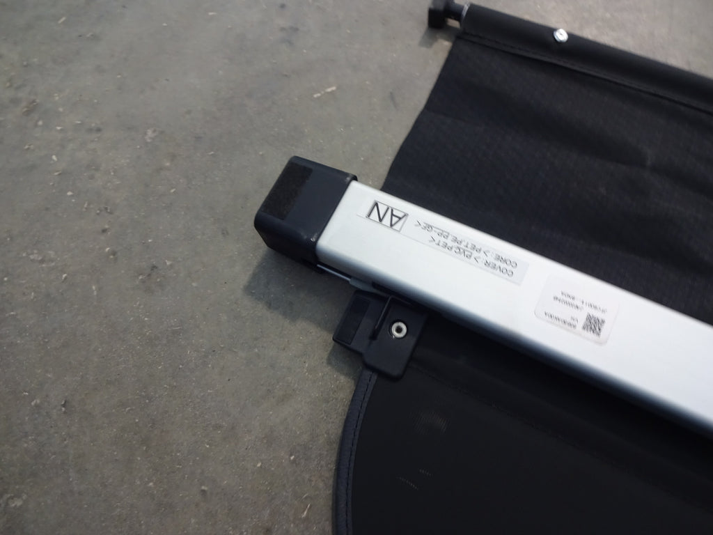 Black Retractable Cargo Cover X8181