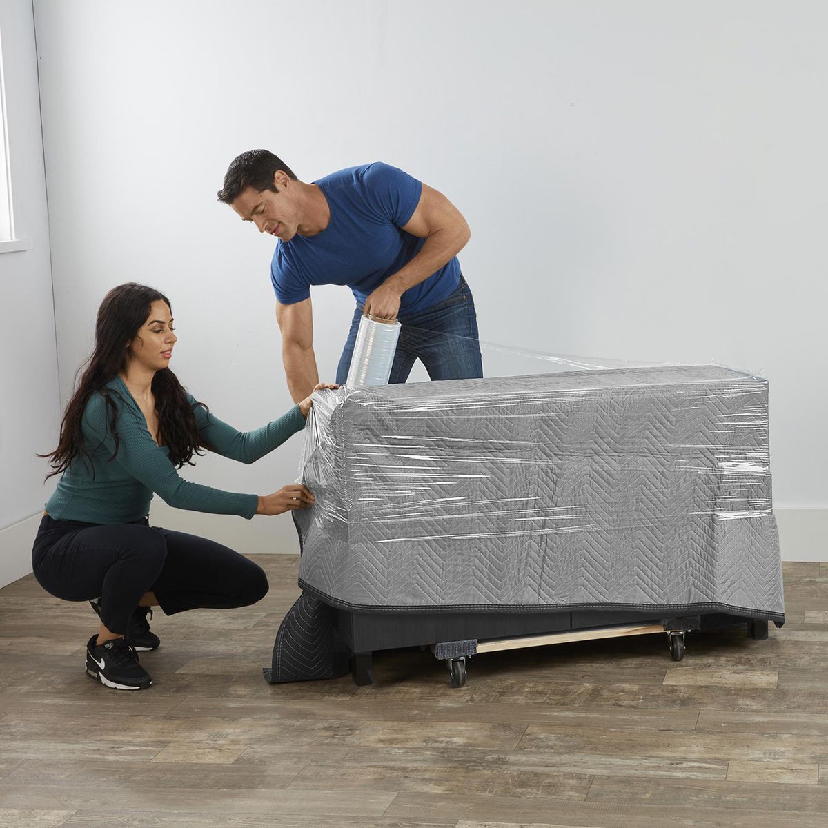 72 in. x 78 in. Grommeted Moving Blanket L548