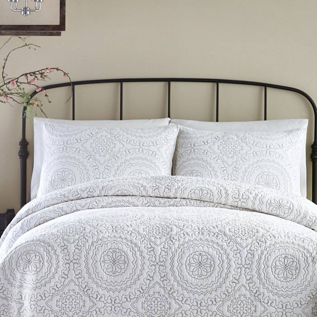 King Grey Medallion Coverlet D68324
