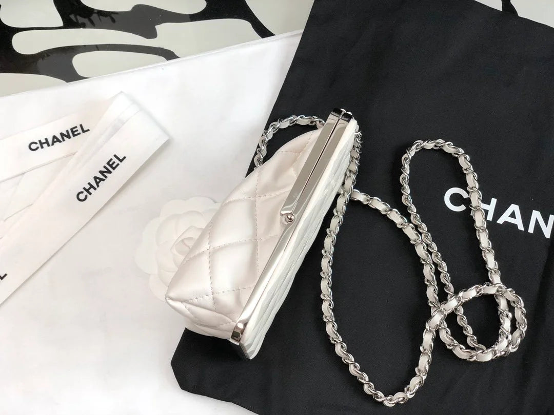 White Clutch Bag D623